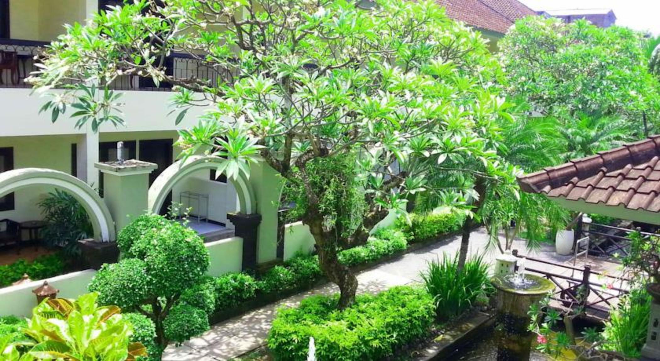 Legian Paradiso Hotel Εξωτερικό φωτογραφία