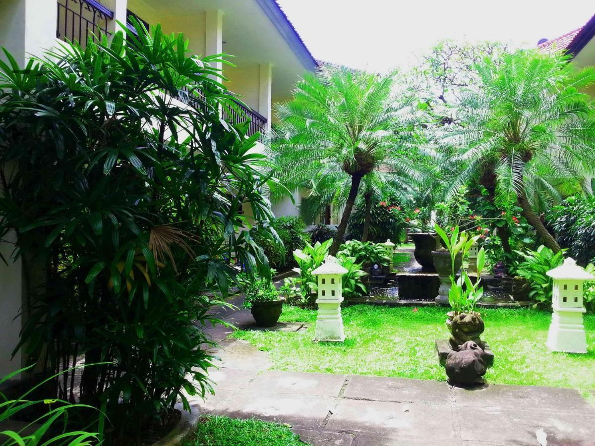 Legian Paradiso Hotel Εξωτερικό φωτογραφία