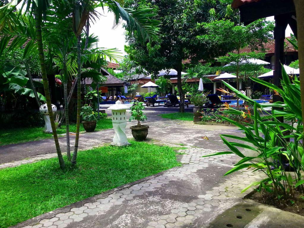 Legian Paradiso Hotel Εξωτερικό φωτογραφία
